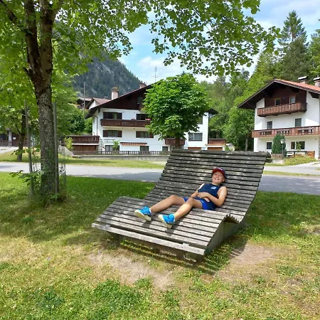 Haus An Der Sonne 1 شقة *